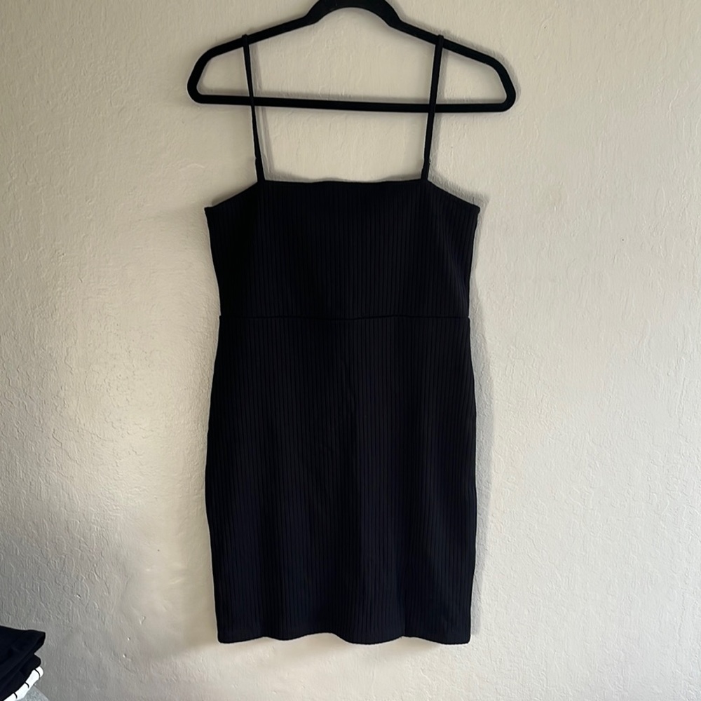 Forever21 black knit dress